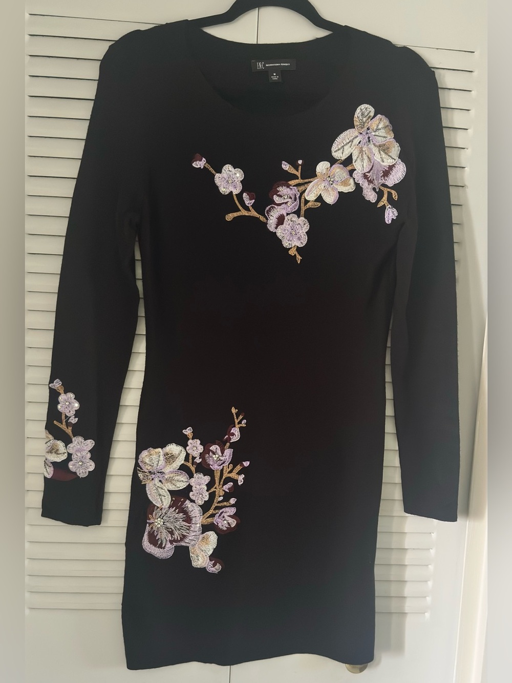 INC International Concepts Sweater Dress Black Floral
Embroidered Beaded Medium